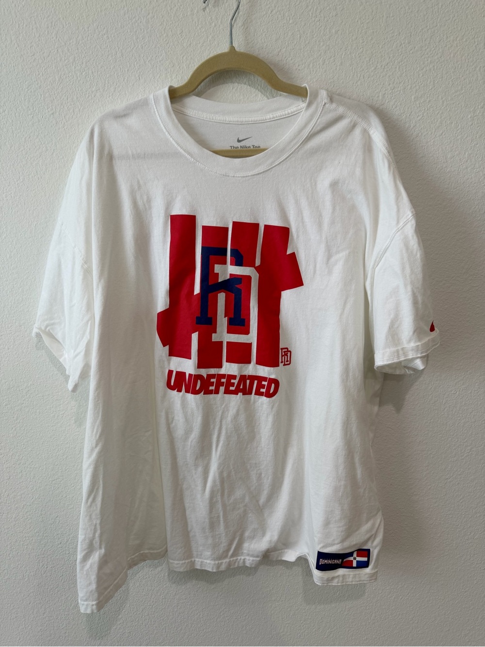Nike White Short-Sleeve Dominican Republic Undefeated Red & Blue Graphic Tee